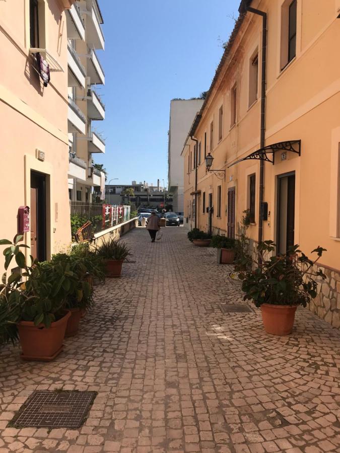 B E B Riviera Di Levante Terracina Zewnętrze zdjęcie